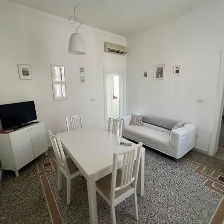 Marisa 雷焦卡拉布里亚